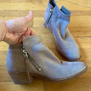 Sam Edelman cute beige Booties!!